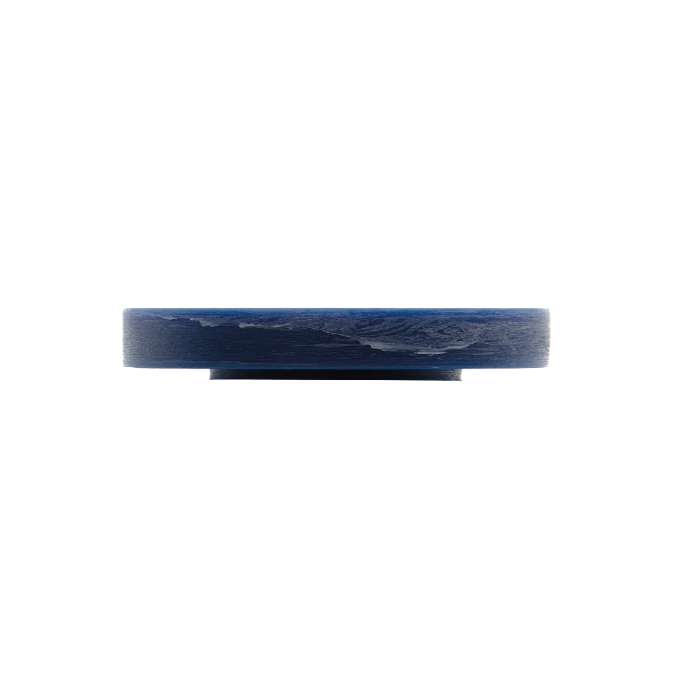 blauwe kaarsenhouder van Stan Editions. Blue Candleholder from Stan Editions. Bougeoir bleu de Stan Editions.